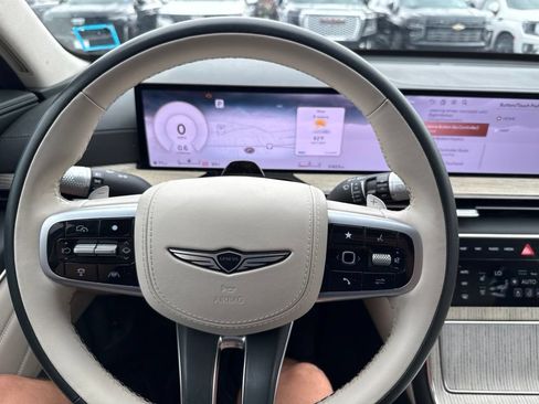 Used 2025 Genesis GV80 3.5T Prestige AWD/4WD image 15