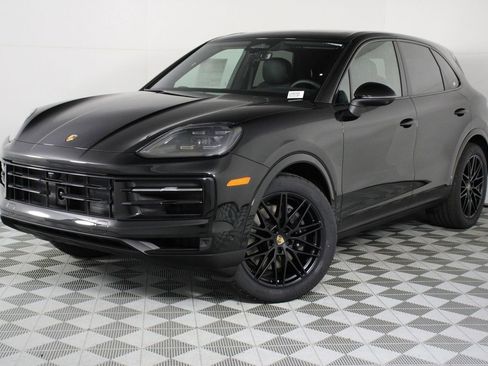 New 2026 Porsche Cayenne AWD/4WD image 1