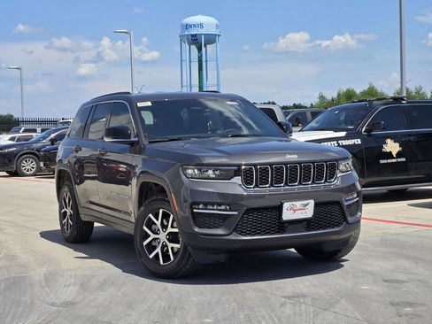 New 2025 Jeep Grand Cherokee Limited image 6