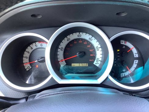 Used 2014 Toyota Tacoma 4x4 Double Cab w/ SR5 Package image 46