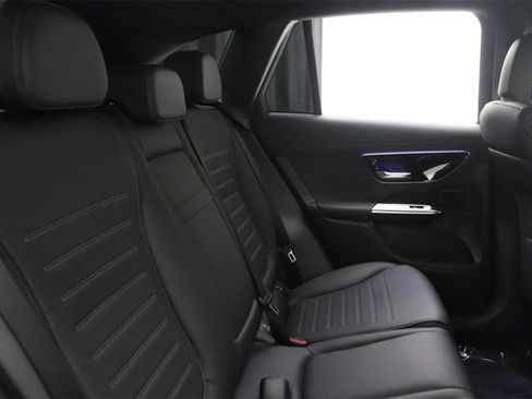 New 2026 Mercedes-Benz GLC 300 image 10