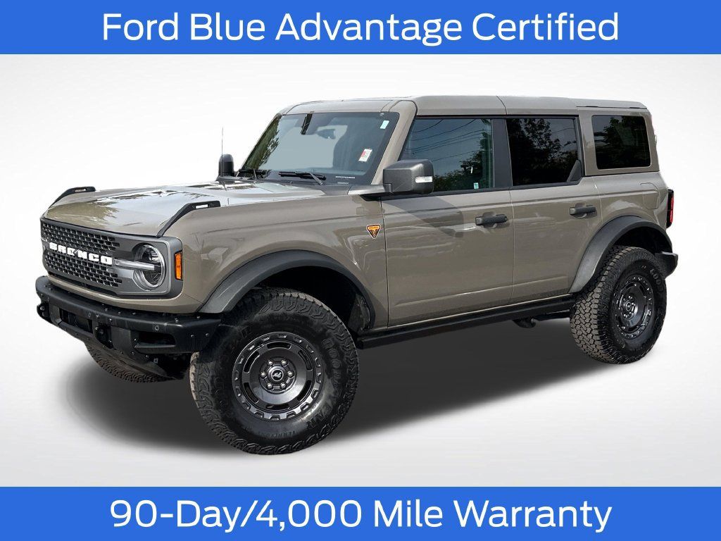 Certified 2025 Ford Bronco Badlands AWD/4WD image 1