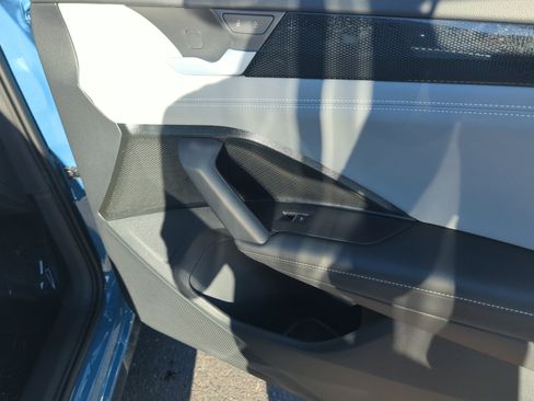 New 2026 Volkswagen Tiguan SE R-Line image 16