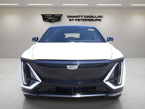 New 2026 Cadillac Lyriq Sport AWD/4WD image 8