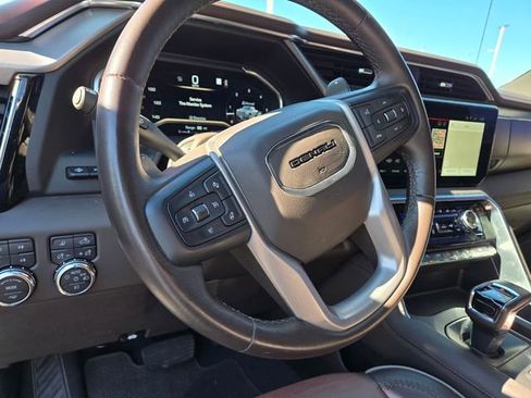 Used 2023 GMC Sierra 1500 Denali w/ Denali Reserve Package image 17