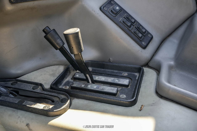Used 2002 HUMMER H1 4-Door Open Top AWD/4WD image 33