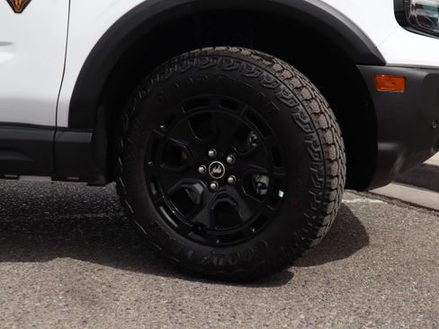 New 2026 Ford Bronco Sport Badlands w/ Sasquatch Badlands Package AWD/4WD image 13