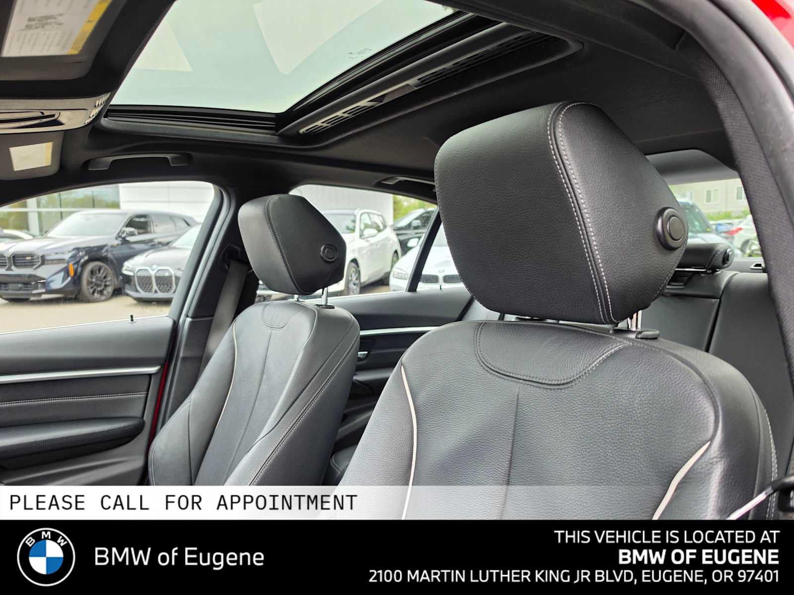 Used 2018 BMW 330i xDrive Sedan AWD/4WD image 26