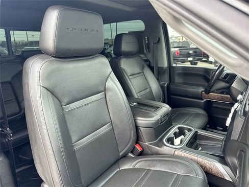 Used 2022 GMC Sierra 2500 Denali w/ Denali Ultimate Package image 31