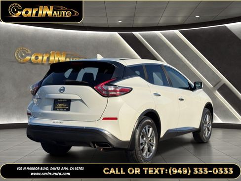 Used 2017 Nissan Murano S w/ Navigation Package FWD image 5