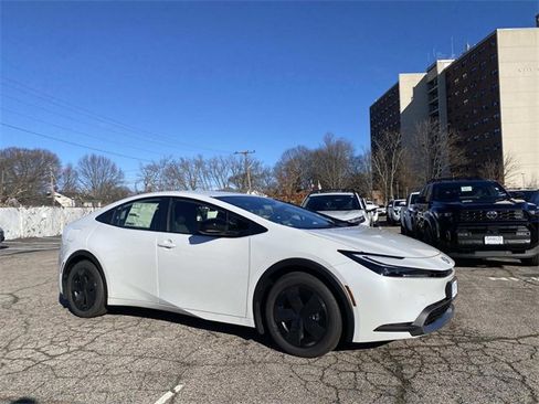 New 2026 Toyota Prius Plug-In Hybrid image 1