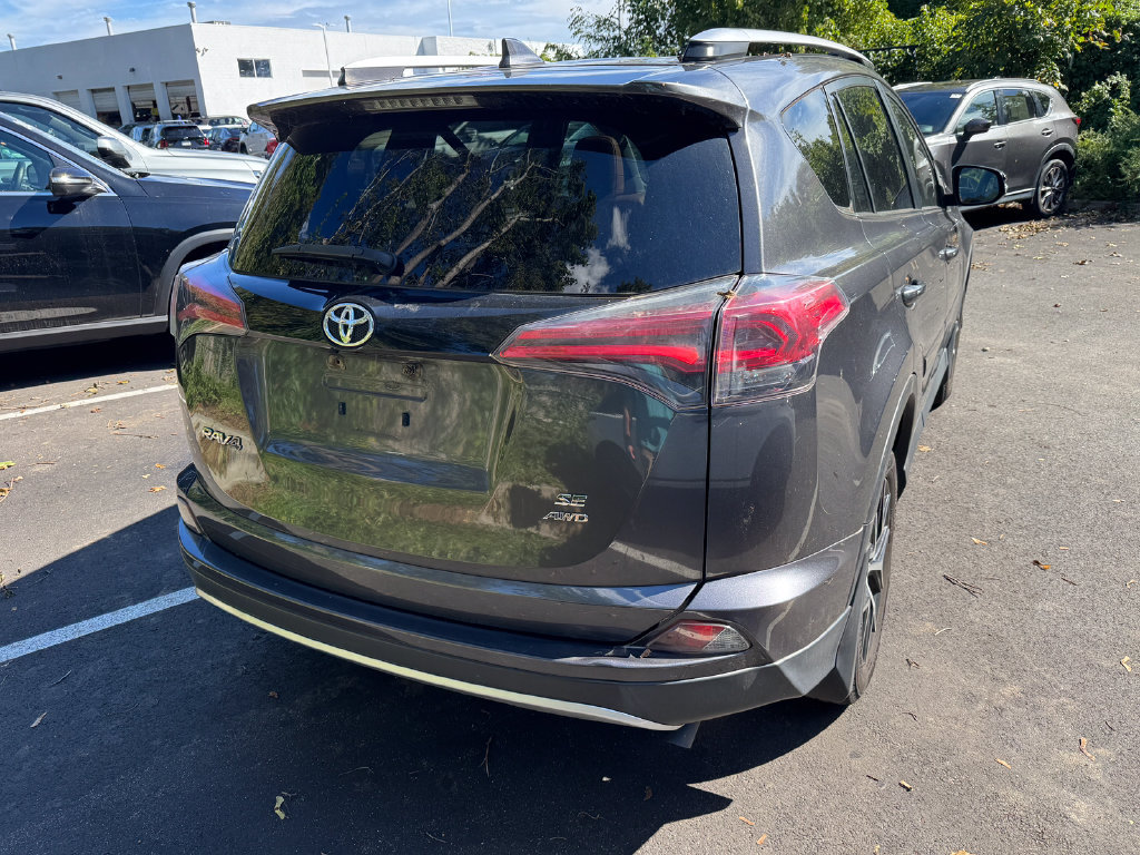 Used 2016 Toyota RAV4 SE AWD/4WD image 4