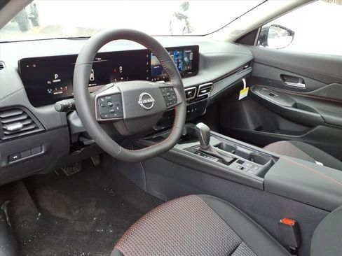 New 2026 Nissan Sentra SR w/ Floor Mat Package image 9