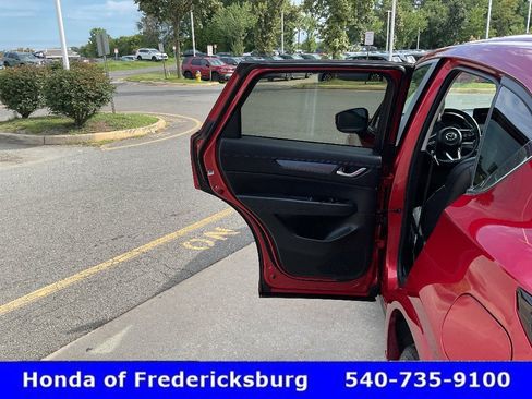 Used 2025 MAZDA CX-5 AWD 2.5 S w/ Preferred Package image 16