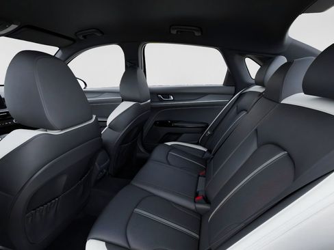New 2026 Kia K5 GT-Line AWD/4WD image 18