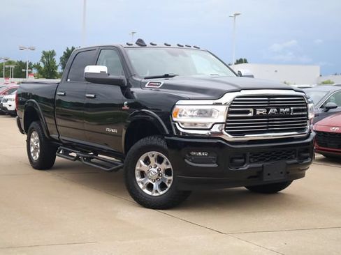 Used 2022 RAM 2500 Laramie AWD/4WD image 3