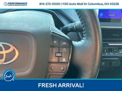 Used 2023 Toyota Prius AWD image 18