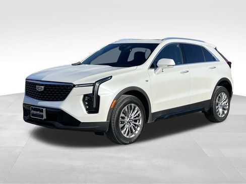 Certified 2024 Cadillac XT4 Premium Luxury image 2
