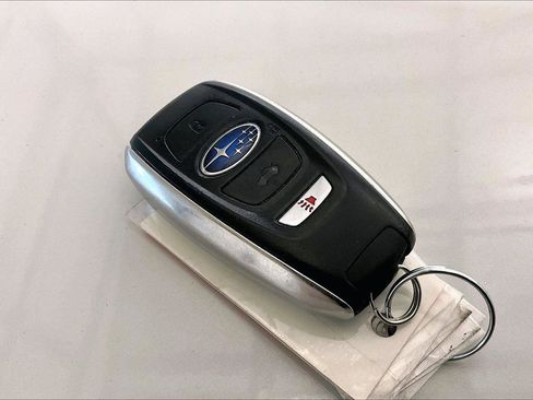 Used 2021 Subaru Legacy Limited image 10