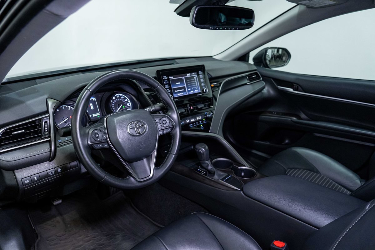 Used 2023 Toyota Camry SE w/ Convenience Package FWD image 13