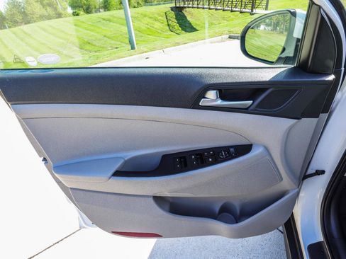 Used 2020 Hyundai Tucson Value image 37