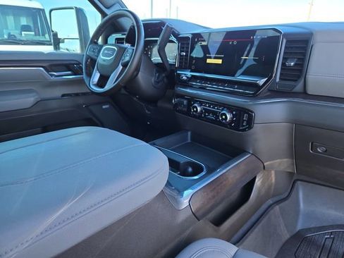 Used 2024 GMC Sierra 2500 SLT w/ Texas SLT Premium Package image 19