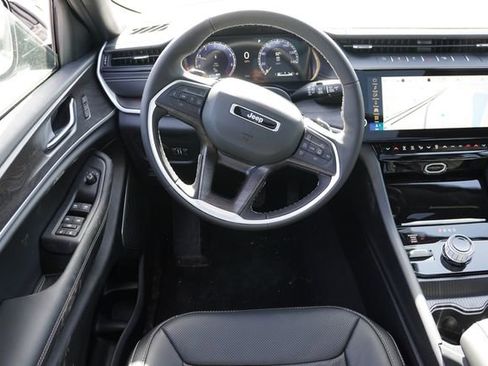New 2026 Jeep Grand Cherokee Limited image 15