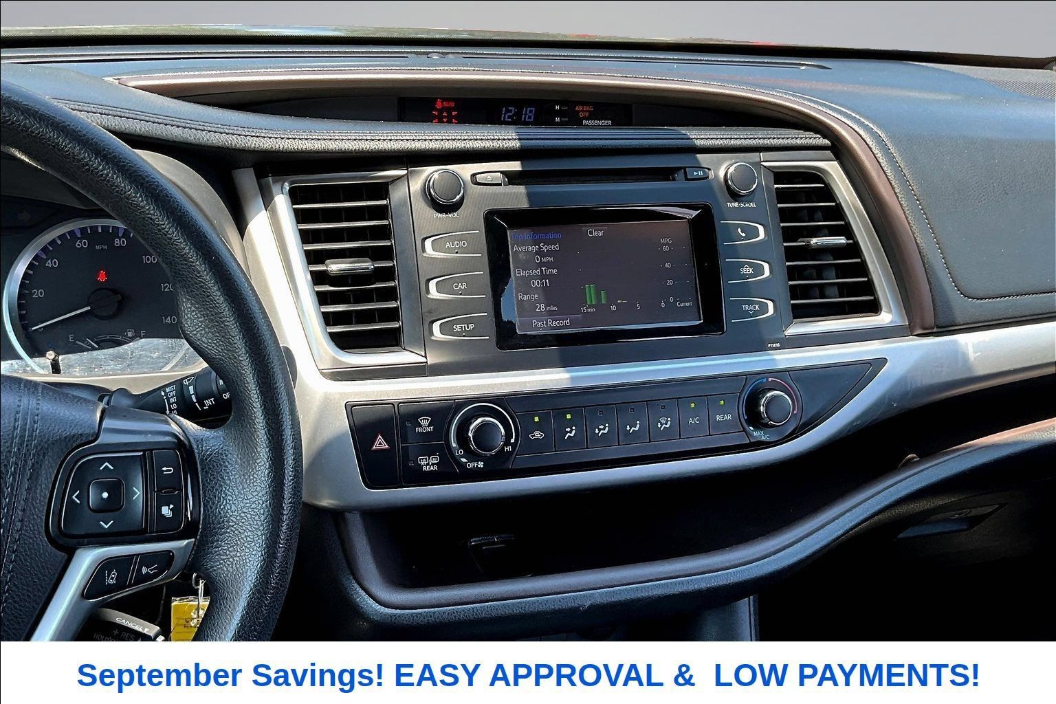 Used 2019 Toyota Highlander LE FWD image 12