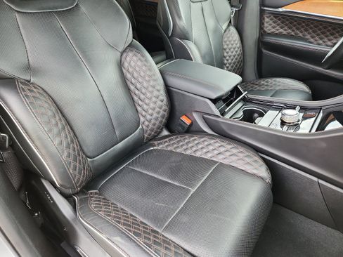Used 2023 Jeep Grand Cherokee L Summit AWD/4WD image 15