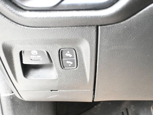 Used 2023 RAM 1500 Lone Star AWD/4WD image 12
