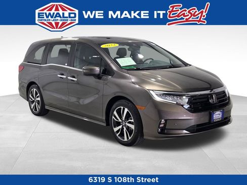 Used 2023 Honda Odyssey Touring image 1