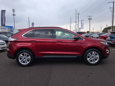 Used 2018 Ford Edge SEL w/ Equipment Group 201A image 6