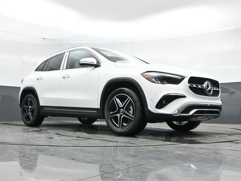 New 2026 Mercedes-Benz GLA 250 4MATIC image 35