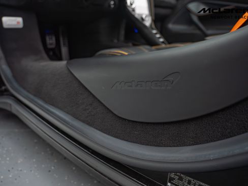 Used 2021 McLaren 720S Performance image 27