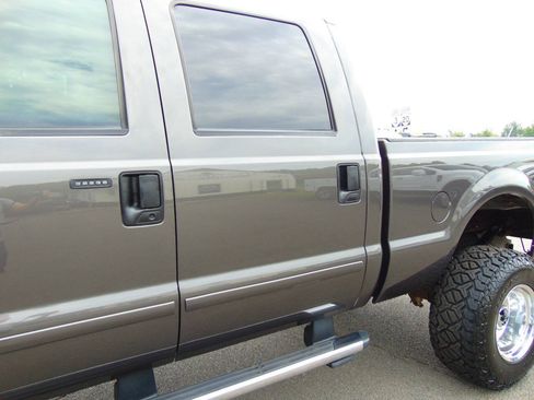 Used 2005 Ford F250 Lariat AWD/4WD image 28