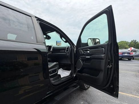 Used 2020 RAM 1500 Laramie AWD/4WD image 24