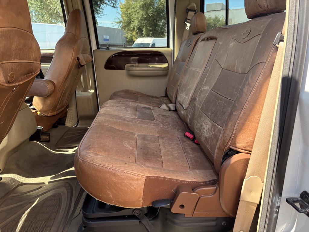 Used 2005 Ford F350 King Ranch RWD image 10