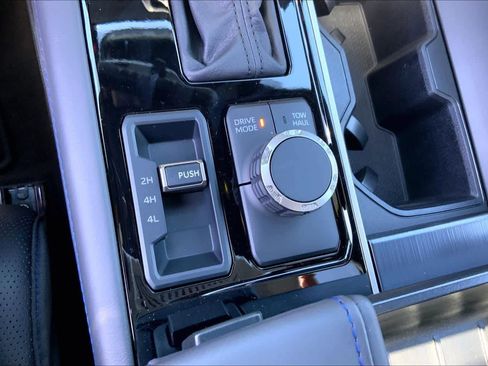 New 2026 Toyota Tundra Platinum AWD/4WD image 20