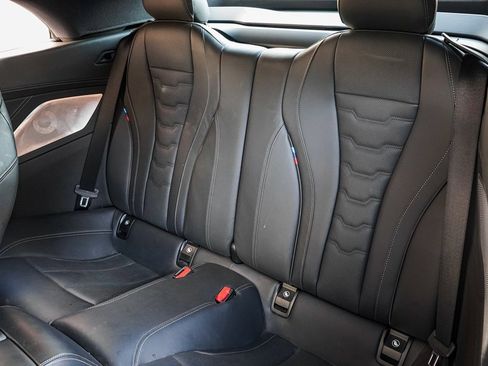 Used 2025 BMW M850i xDrive M850i xDrive image 25