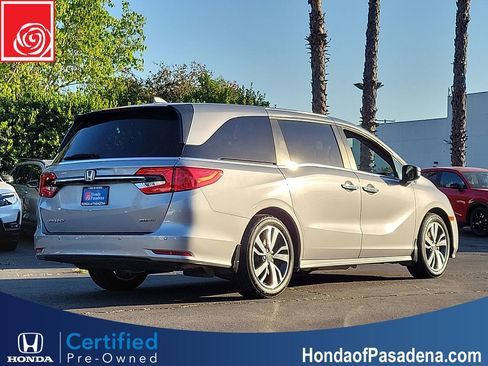 Certified 2023 Honda Odyssey Touring image 2