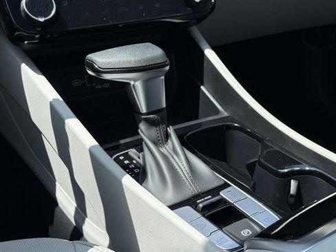New 2026 Hyundai Tucson SEL FWD image 12