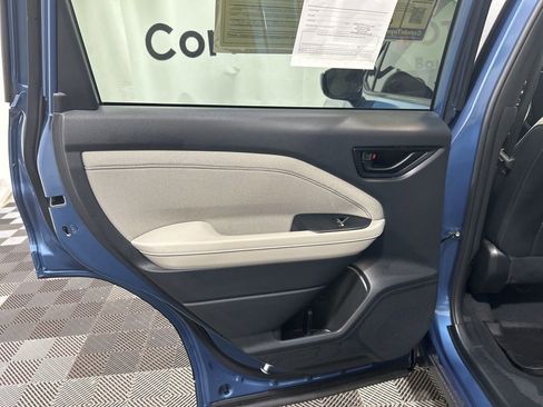 Used 2025 Subaru Forester Premium w/ Convenience Package #1 image 18