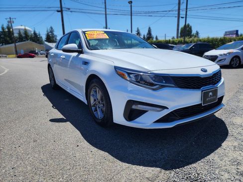 Used 2019 Kia Optima LX FWD image 3