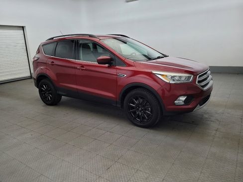 Used 2017 Ford Escape SE w/ Equipment Group 201A AWD/4WD image 11
