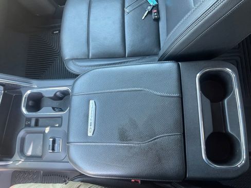Used 2024 GMC Sierra 2500 Denali w/ Denali Reserve Package AWD/4WD image 21