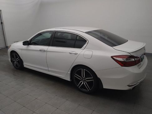 Used 2017 Honda Accord Sport Special Edition image 3