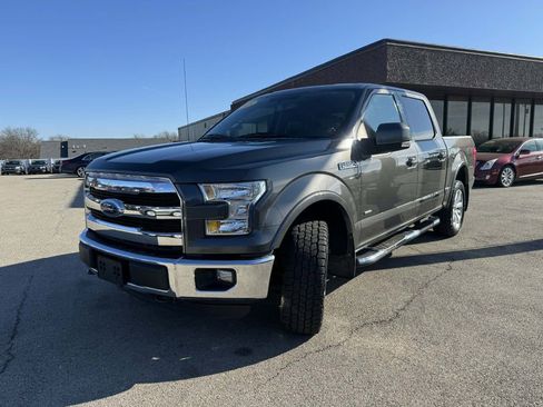 Used 2015 Ford F150 Lariat w/ Equipment Group 501A Mid image 4