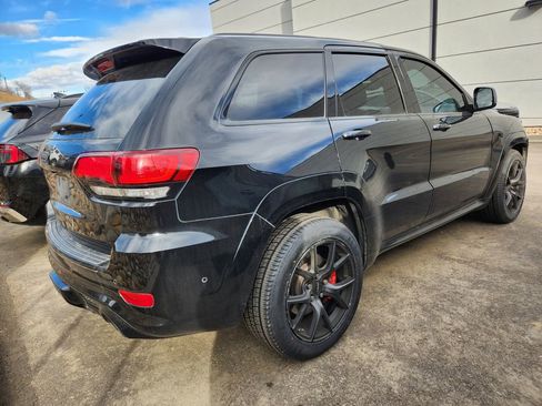 Used 2020 Jeep Grand Cherokee SRT w/ Trailer Tow Group IV image 12