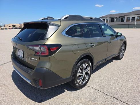 Used 2020 Subaru Outback Touring XT AWD/4WD image 13