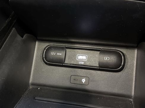 Used 2021 Kia Telluride SX w/ SX Prestige Package image 30